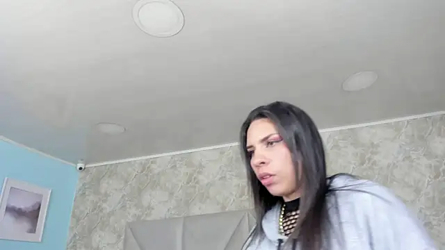 VioletStonee1's web cam