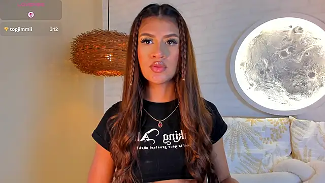 Elise_Diamond's cam snapshot