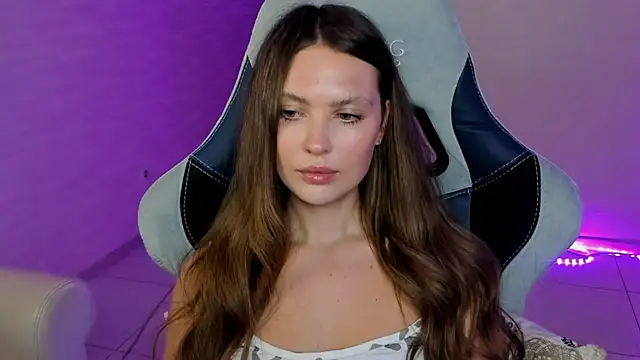 yourArya's cam snapshot