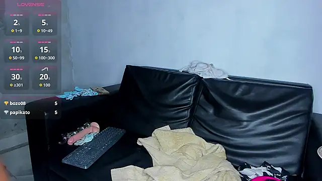 InkedSabrina's cam snapshot