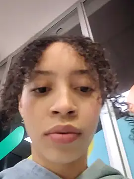 Joe_And_Emma's cam snapshot