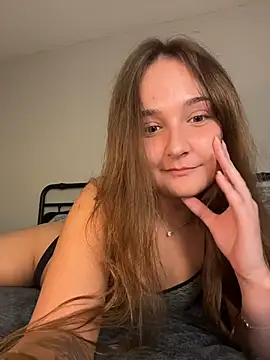 MadilynX777's cam snapshot