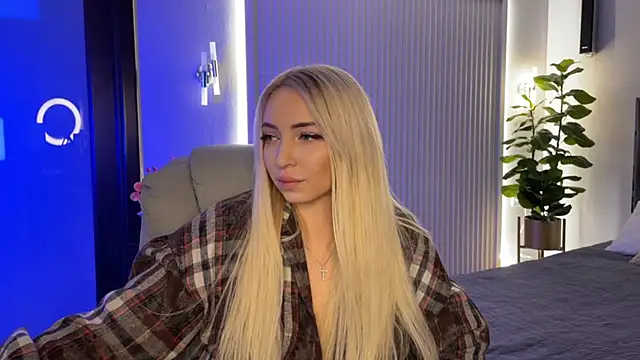 OhMyEmma's cam snapshot