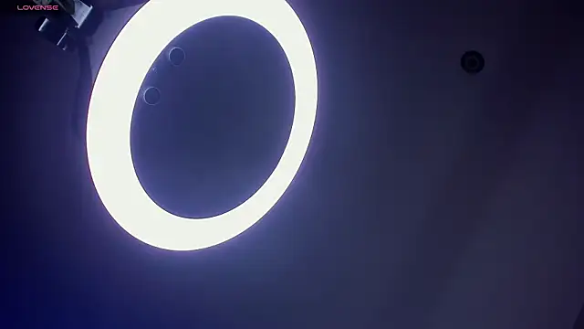 VedaSchulz's cam snapshot