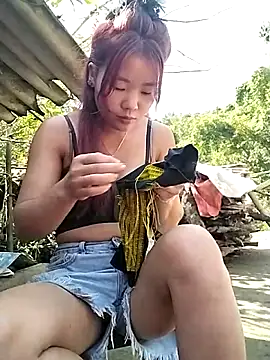 lylylove's cam snapshot