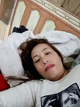 suka-bae's cam snapshot