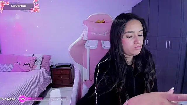 Tinylottie's cam snapshot