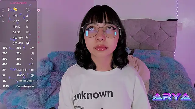 arysUwU live sex cam