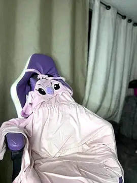 Im_Naatasha's cam snapshot