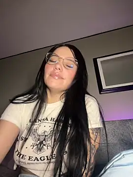 Naomii2's cam snapshot