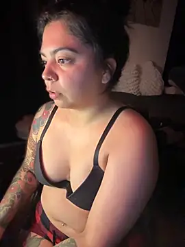 kimmiakiss22's cam snapshot