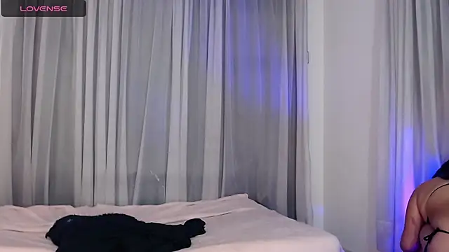 violettsuncs's cam snapshot