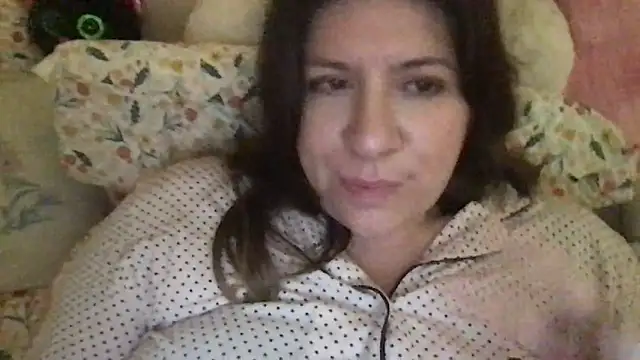 HYPHYtype's cam snapshot