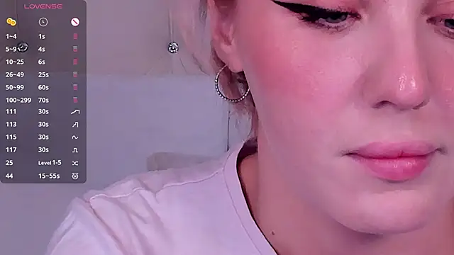 LianaFord's cam snapshot