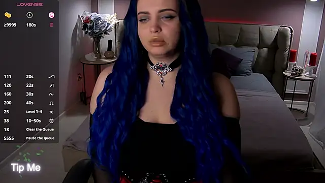 Miss_Maya_Mils's cam snapshot