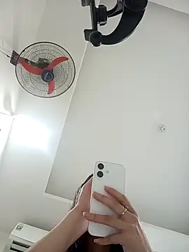 _ZaraLux_'s cam snapshot