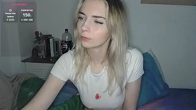 BlueandJen's cam snapshot