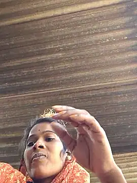 Co_punam's cam snapshot