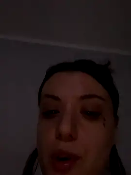 bunnythetailor's cam snapshot