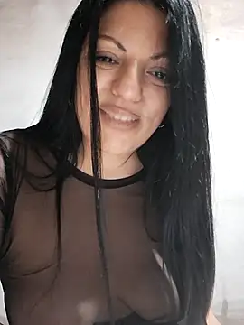 Paulitta- live sex cam