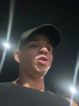 Dylams_maja live sex cam