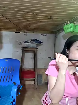 Basanis68's cam snapshot