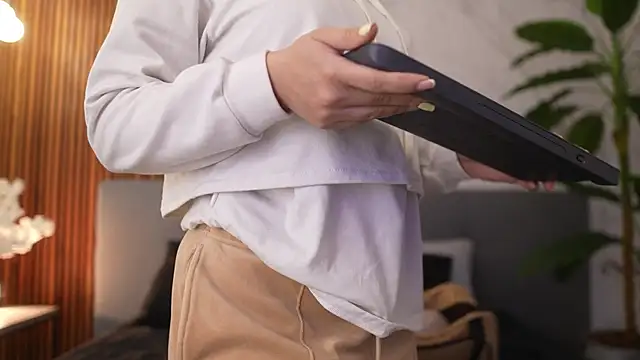 Amelia_Rouse's cam snapshot