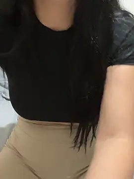 youngsexywoman's cam snapshot