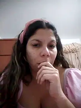 Carliina_Soussa's cam snapshot