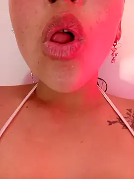 Fox_Roxxan's cam snapshot