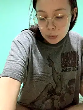 KittyK_at live sex cam