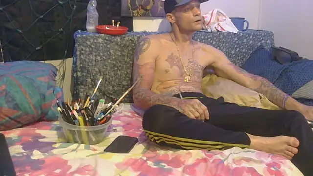 TheOneYouLove69's cam snapshot