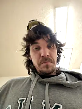 Lilsmokeshow017 live sex cam