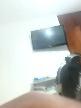 bb_bigblack's cam snapshot