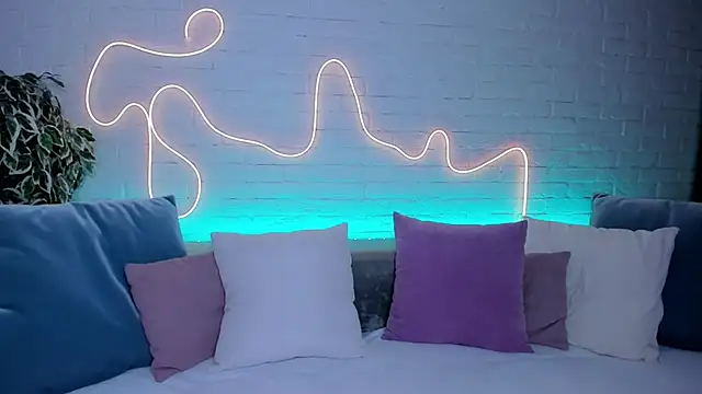 rossy_babe_'s cam snapshot