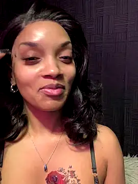 Rakiyahcharms's cam snapshot