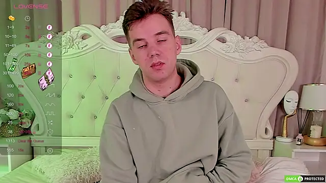 ArthurWhitee's cam snapshot