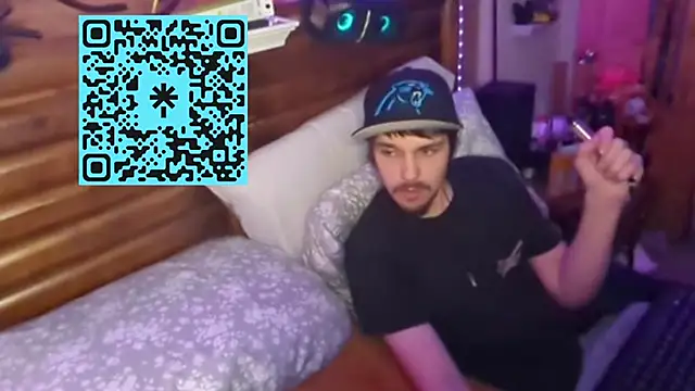 j_ray95's cam snapshot