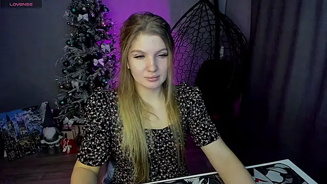 lily_williamss's cam snapshot