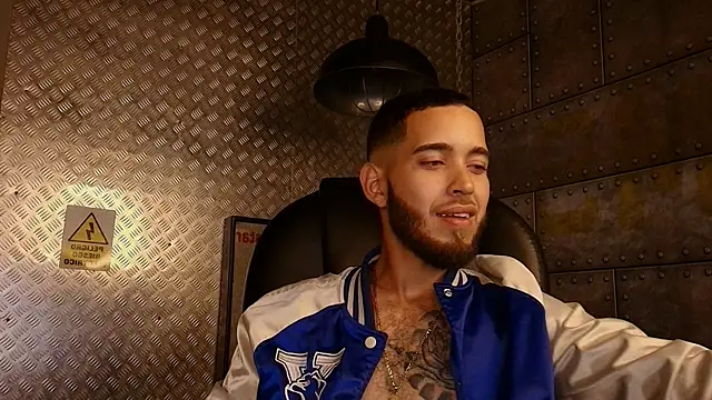 liam_sait's cam snapshot