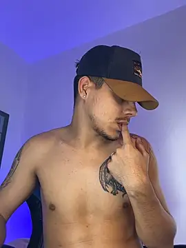 Luke_Stone's cam snapshot