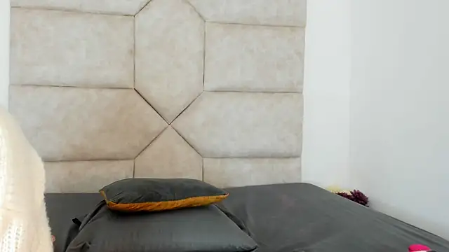 Rosse_Evans_3's cam snapshot