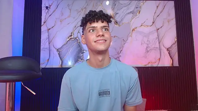 dan_sweetboy's cam snapshot