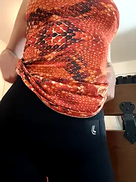 Soufeia live sex cam