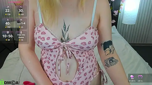 Essie_Fanning's cam snapshot