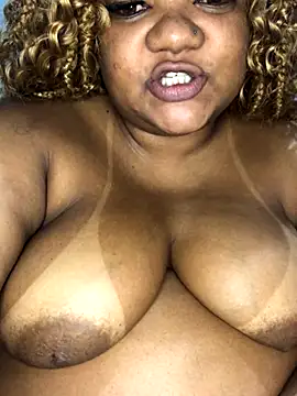 Meellcarioca live sex cam