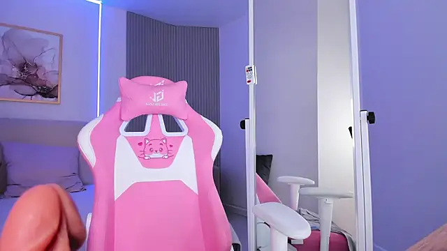 VirginChloe's cam snapshot