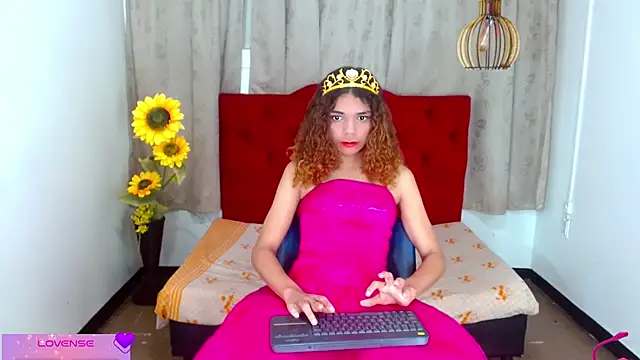 luisa__torres live sex cam