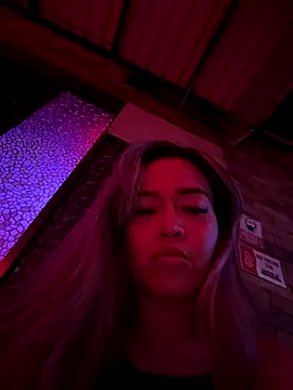 Danielavegax live sex cam