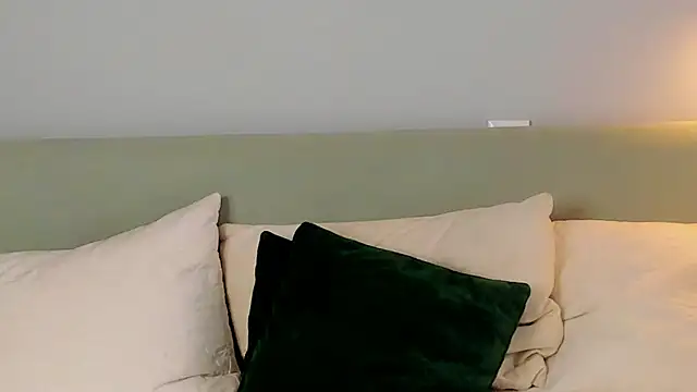 WildaBisom's cam snapshot